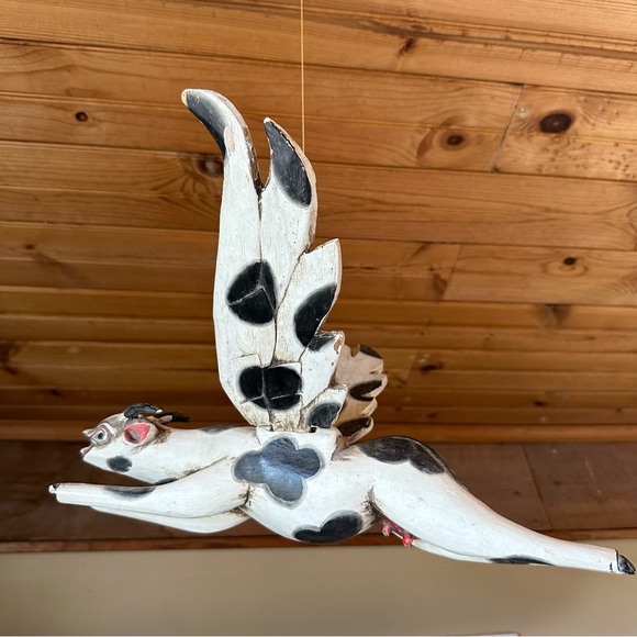 Balinese Carved Flying Cow Wood Spirit Guardian - Picture 3 of 16